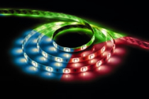 LS607/LED-RL 60SMD(5050)/m 14.4W/m 12V IP65 5000*10*0,22  красный-зеленый-синий на белом основании